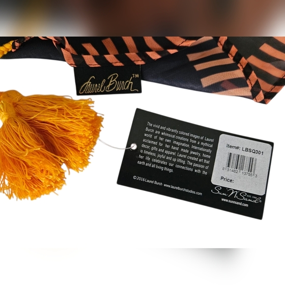 Laurel Burch Cat Scarf 33 X 33- NWT - Picture 5 of 7